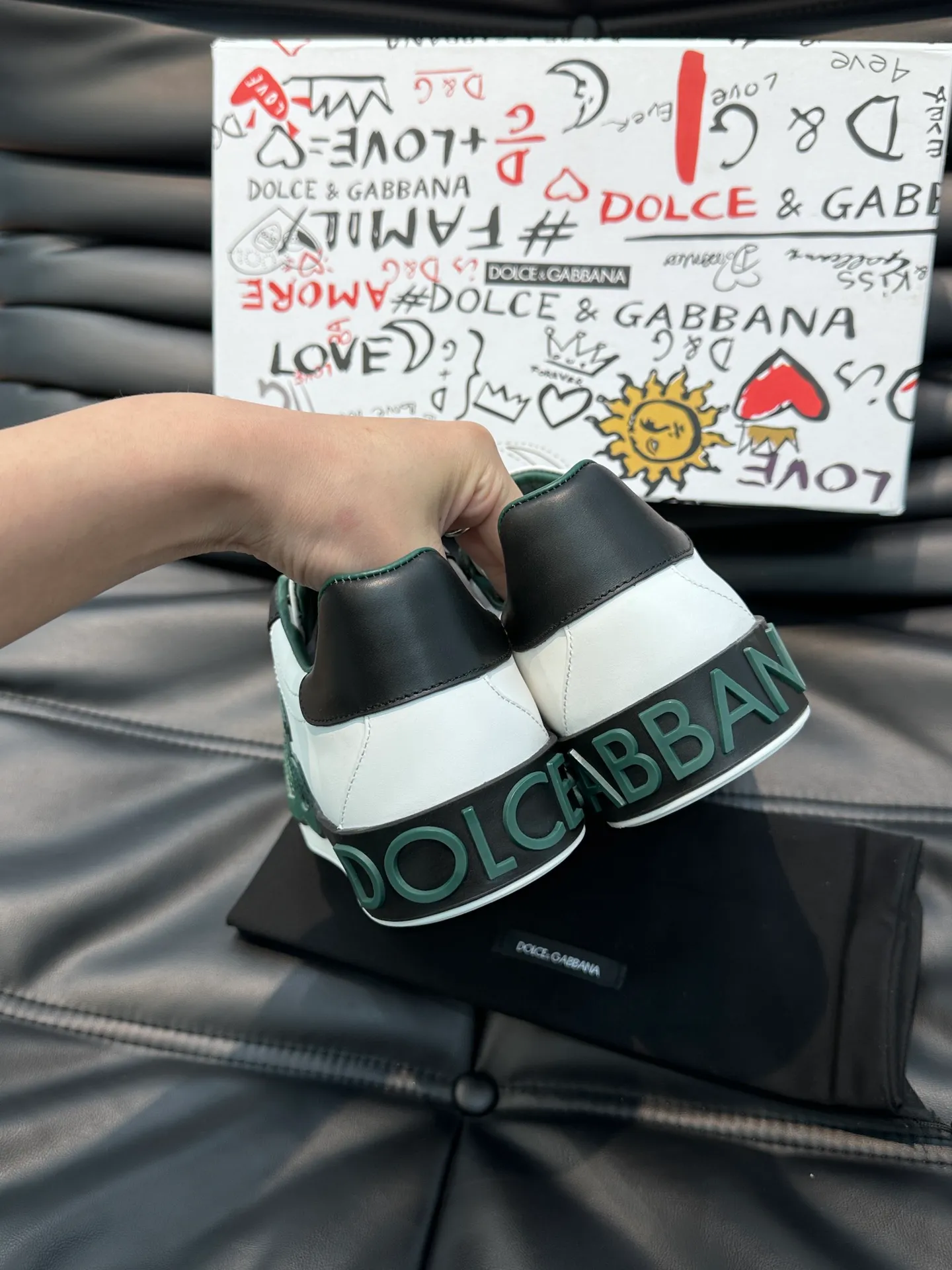 Men's shoes 💰p400 "DG" premium men's casual sports shoes! Imported original cowhide, imported original hardware, exquisite and luxurious, super A level! Compared with the genuine product at the counter, the version is no worse at all! Size:38-45 (46 customized)